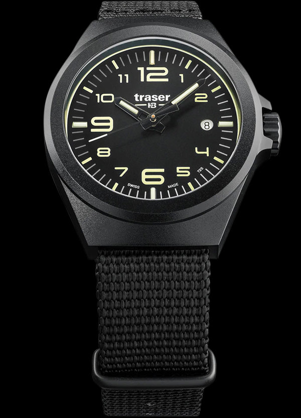 Traser H3 P59 Essential M Black NATO