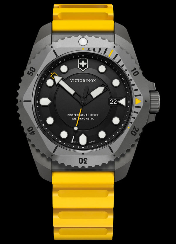 Victorinox Dive Pro 43 Watch