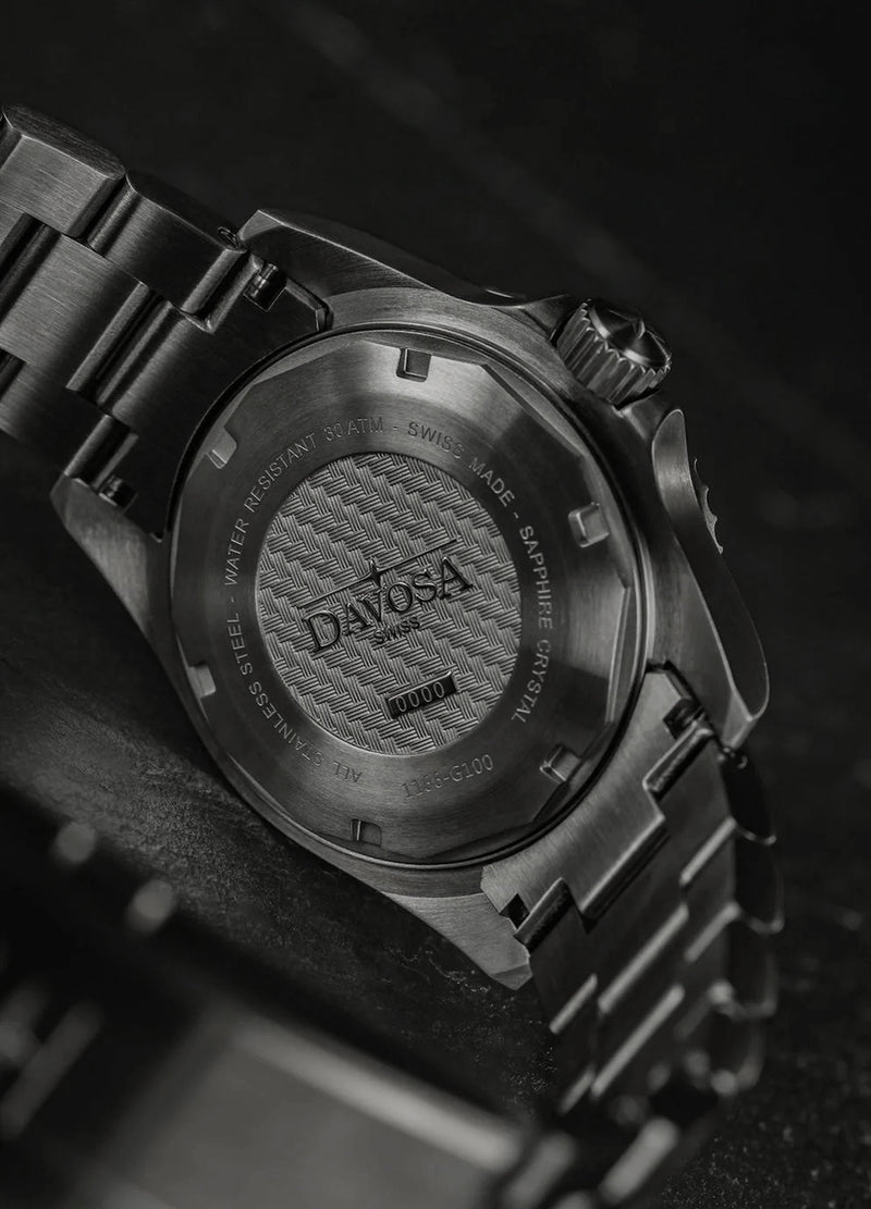 Davosa Ternos Pro 68h Carbon Fibre Limited Edition Watch