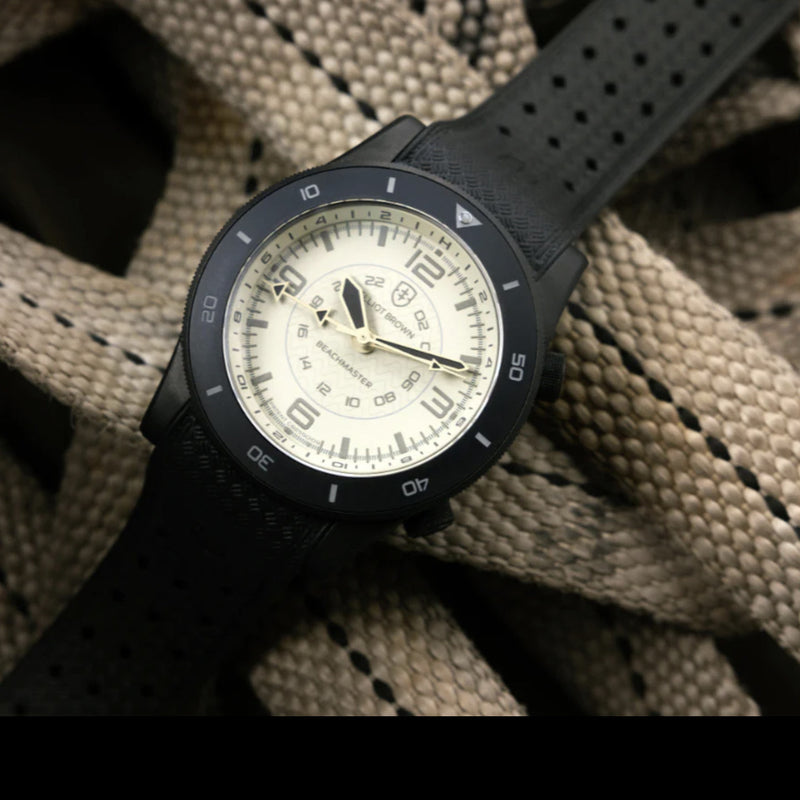 Elliot Brown Beachmaster Ghost Quartz