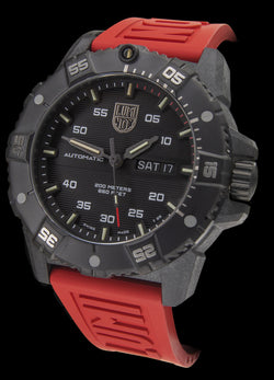 LUMINOX MASTER CARBON SEAL AUTOMATIC